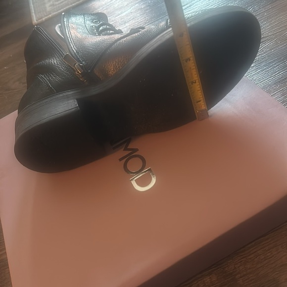 Leather combat boots - Picture 7 of 8